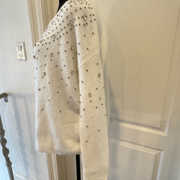 🎁NWT Lilly Pulitzer Sz L Nysa Sweater in Coconut Rhinestone Splash - Picture 4 of 8